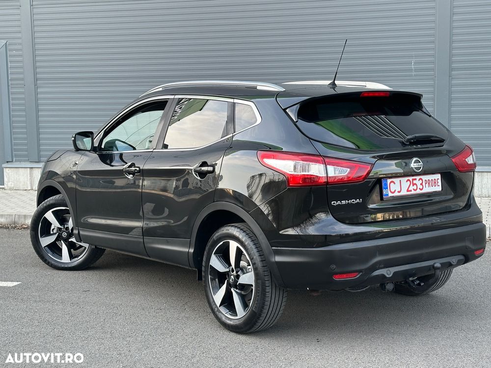 Nissan Qashqai 1.6 DIG-T N-Connecta - 3