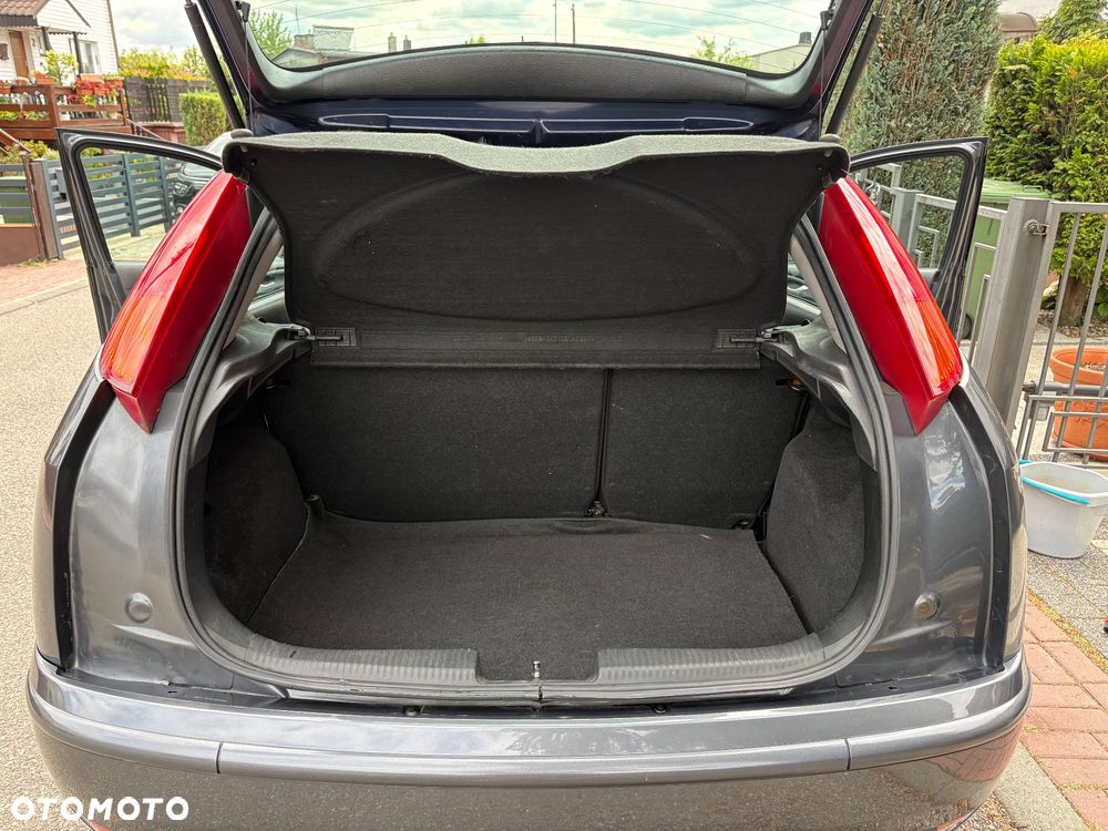 Ford Focus - 12