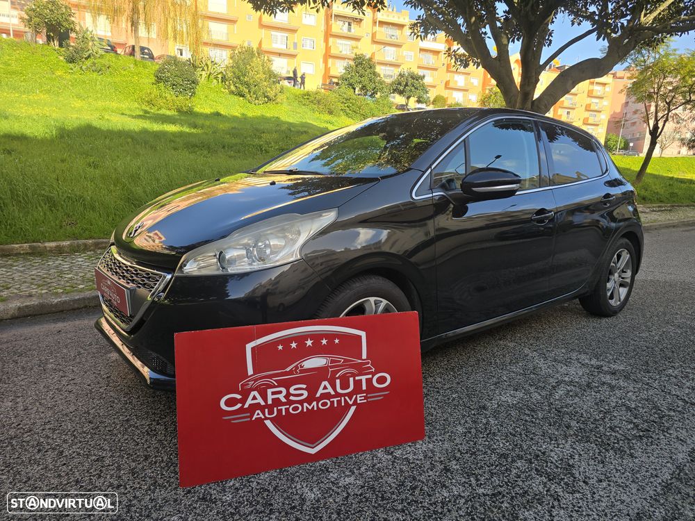 Peugeot 208 1.4 VTi Allure - 1