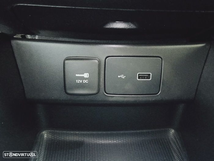 Fiat Tipo Station Wagon 1.3 M-Jet Lounge Tech - 46