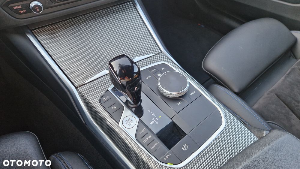 BMW Seria 3 330d MHEV M Sport sport - 18