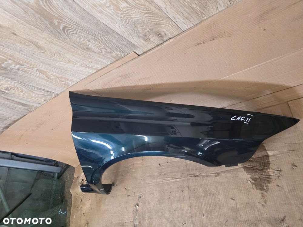 Błotnik Przód Prawy RENAULT LAGUNA II 2005 NV903 - 2