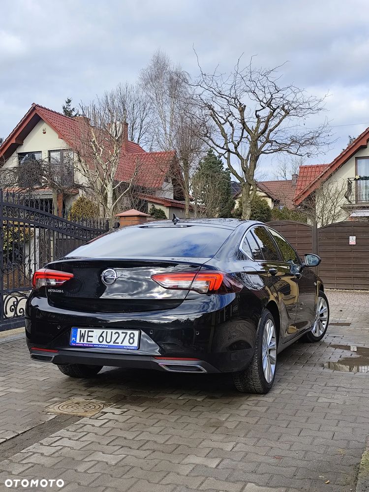 Opel Insignia 2.0 CDTI Business Elegance S&S - 2