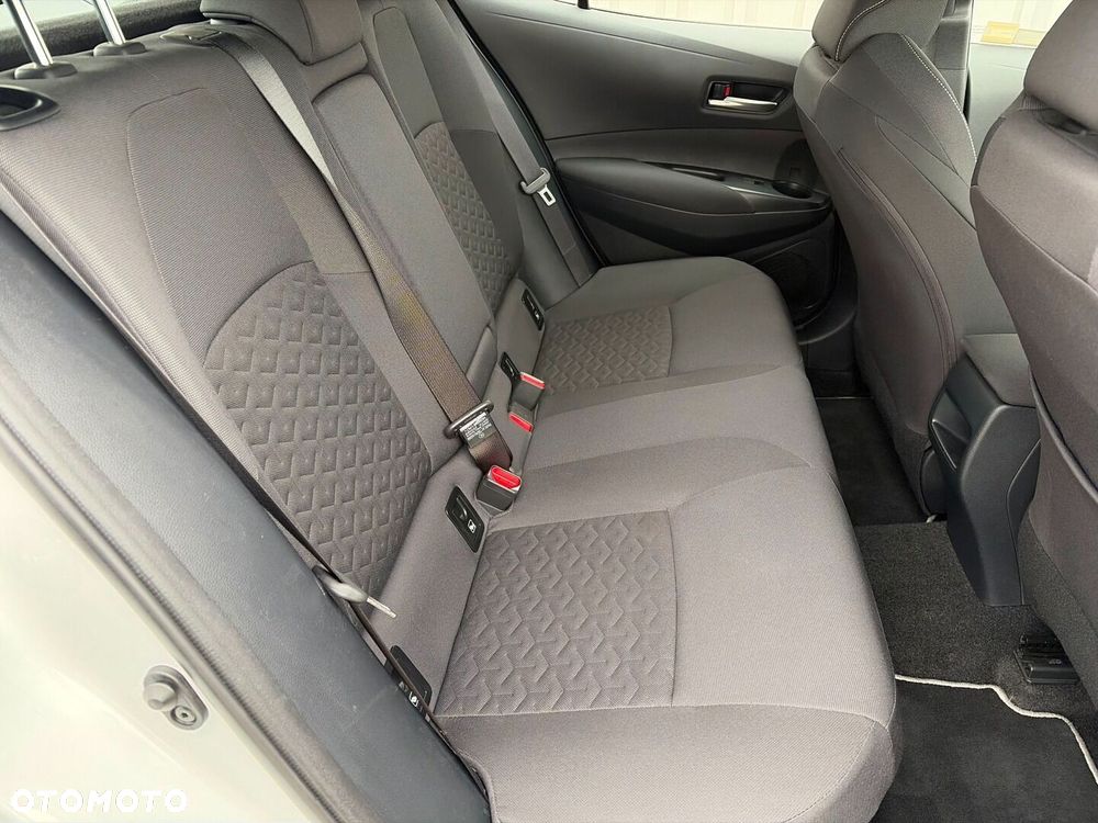 Toyota Corolla 1.8 Hybrid GPF Comfort - 9