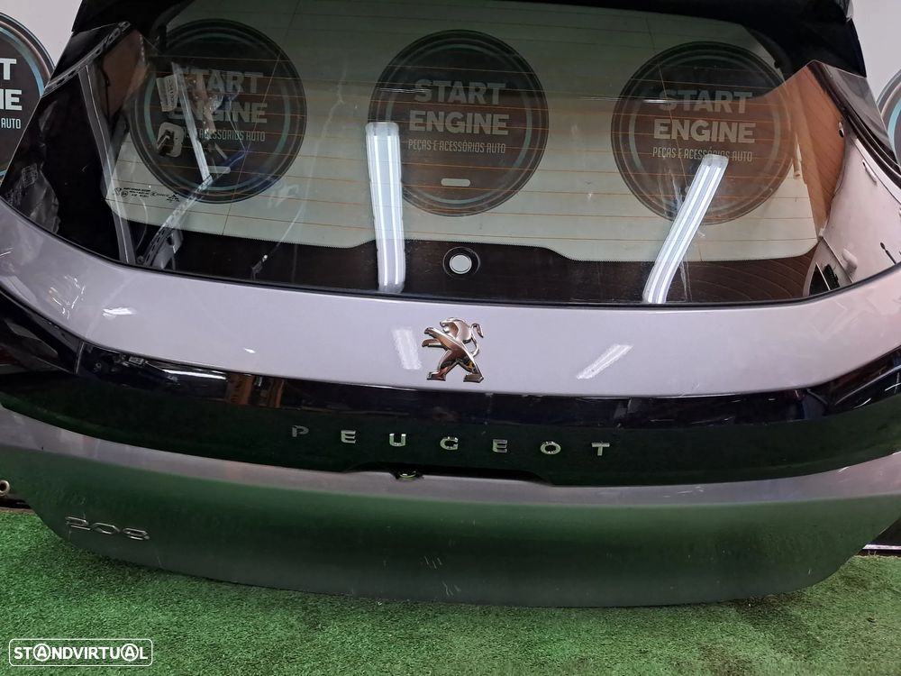 Tampa da Mala Peugeot 208 II - 2