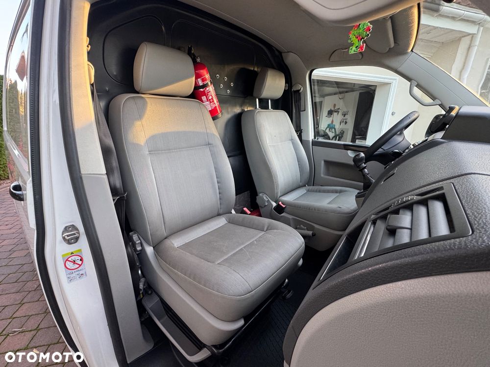 Volkswagen transporter - 32