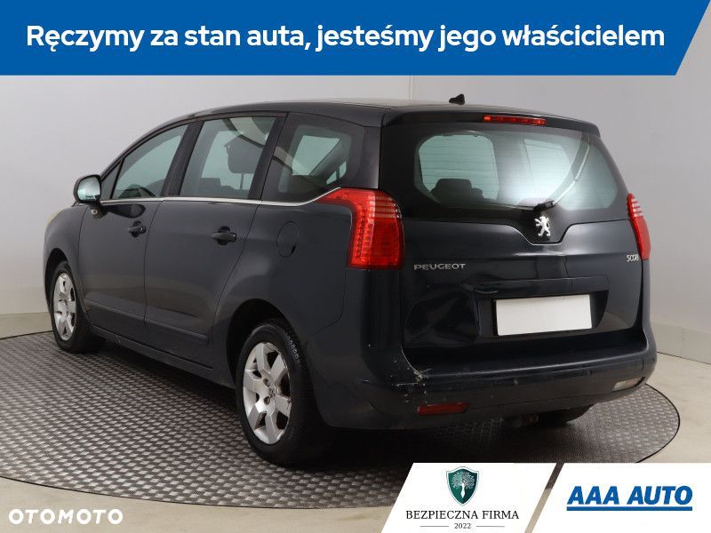 Peugeot 5008 - 6