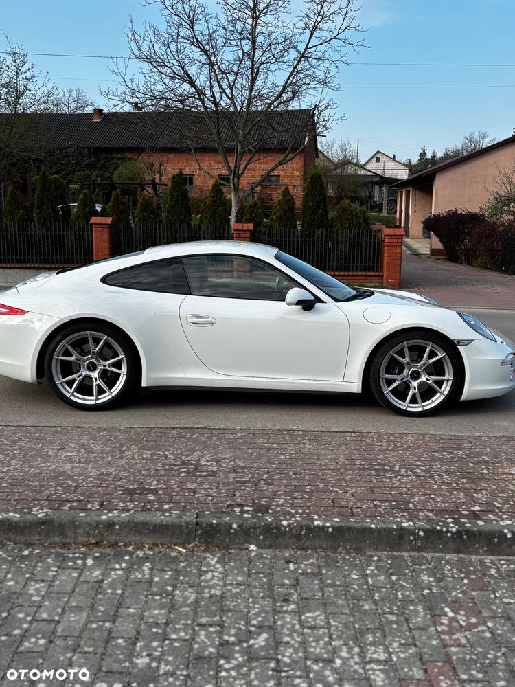 Porsche 911 Carrera 4 PDK - 2