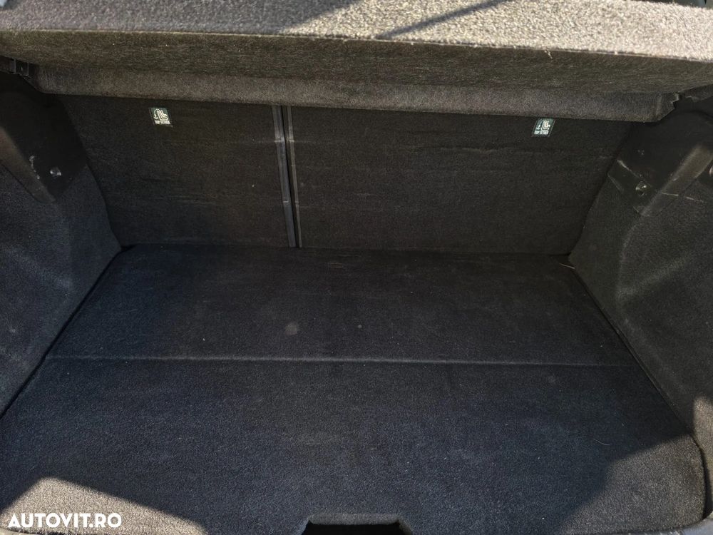 Renault Captur PHEV 160 Engineered - 22