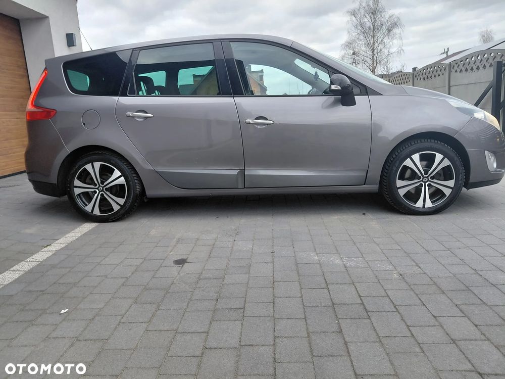 Renault Grand Scenic TCe 130 Bose Edition - 6