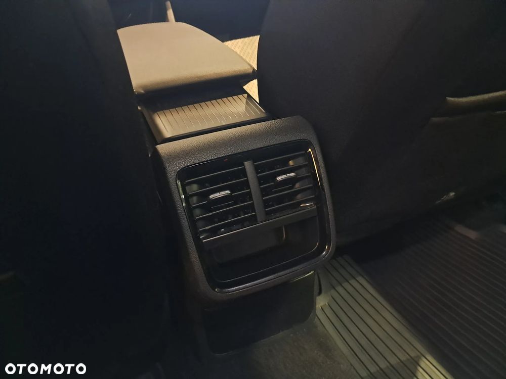 Skoda Octavia 2.0 TDI Style DSG - 15