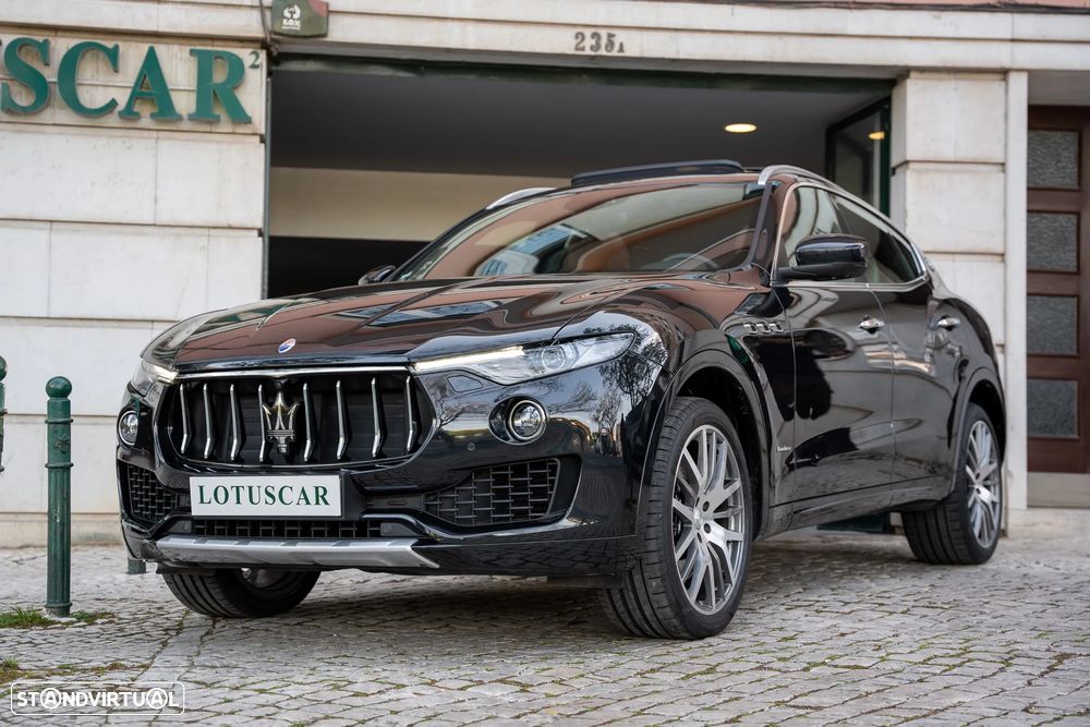 Maserati Levante 3.0 V6 S - 34