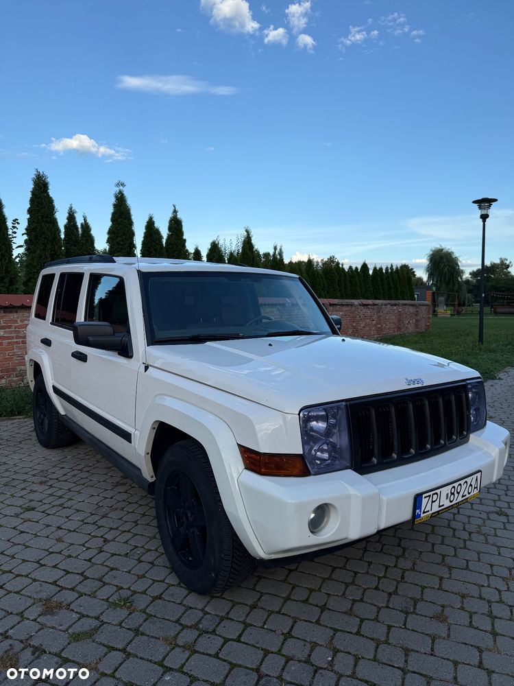 Jeep Commander 3.7 V6 - 2