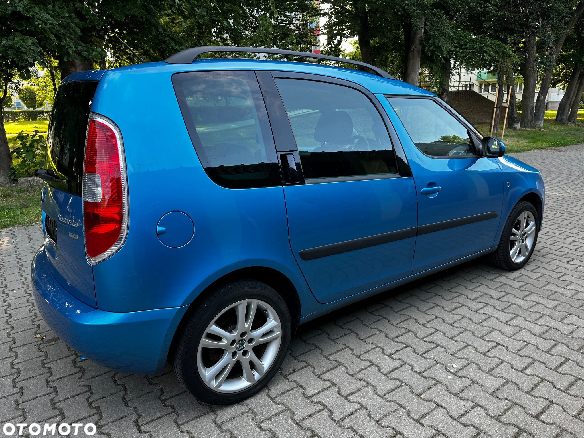 Skoda Roomster 1.4 MPI Comfort PLUS EDITION - 4