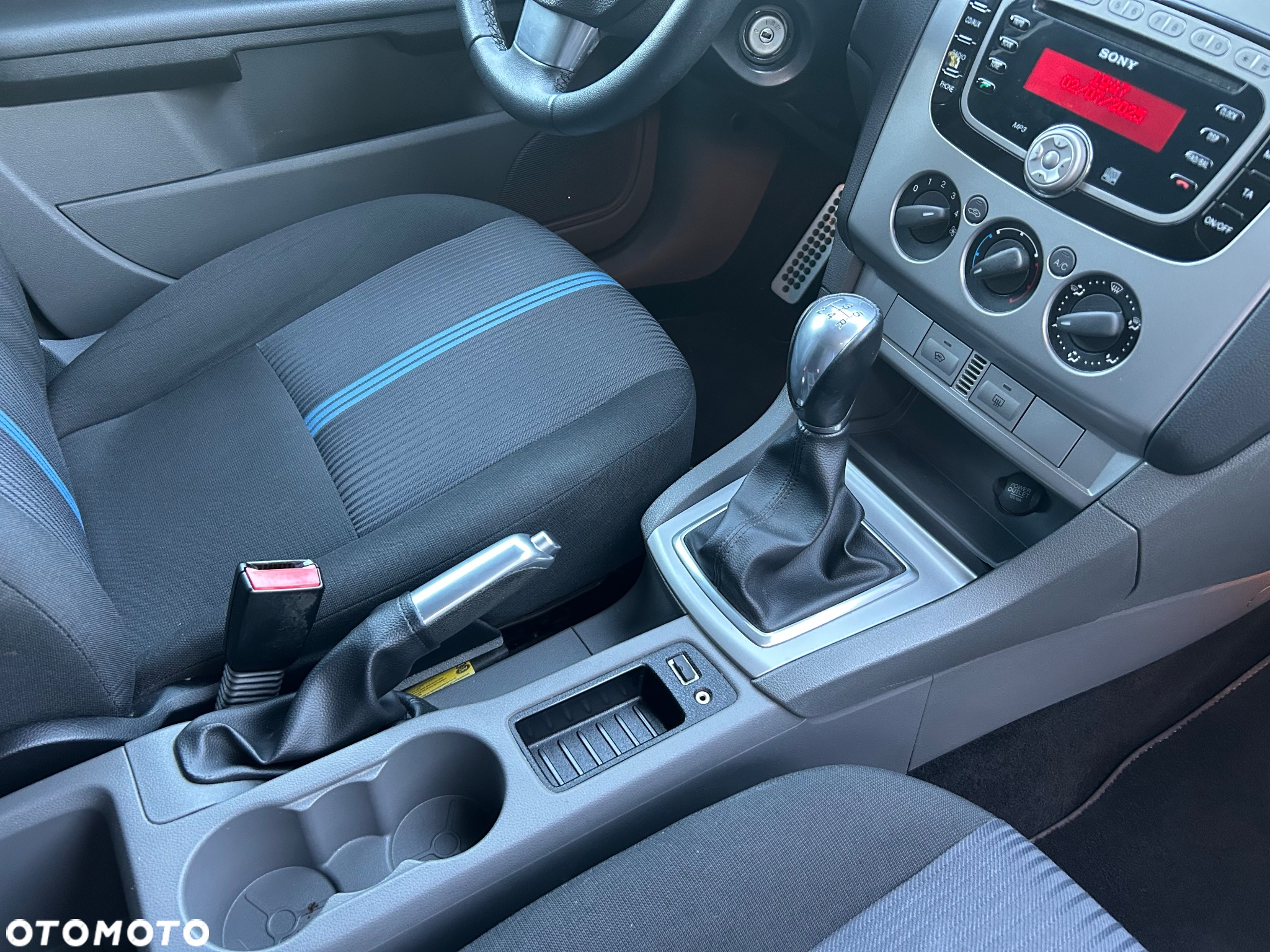 Ford Focus - 30