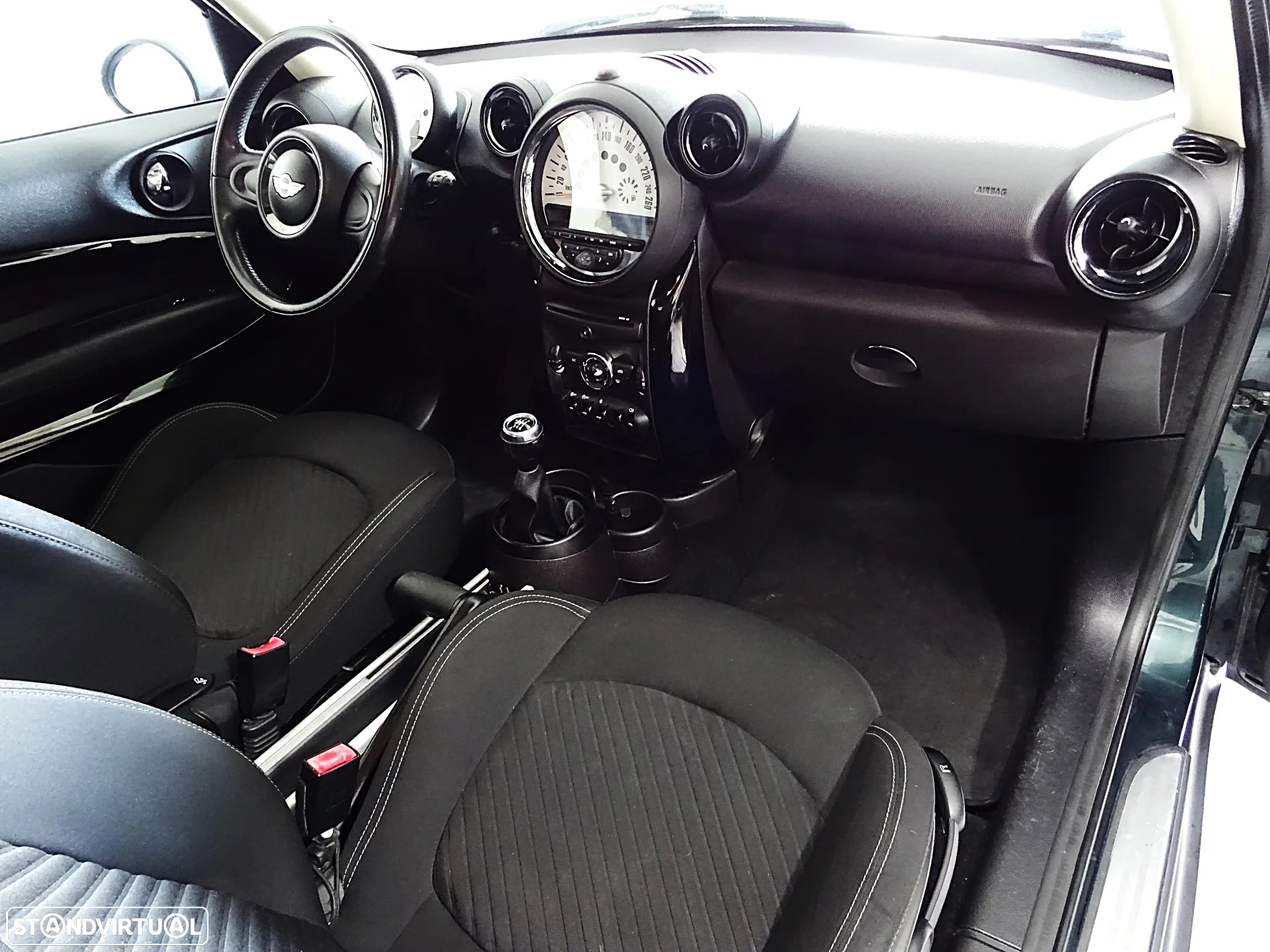 MINI Paceman Cooper D - 11