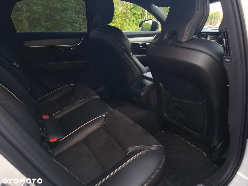 Volvo S90 D4 R-Design - 9