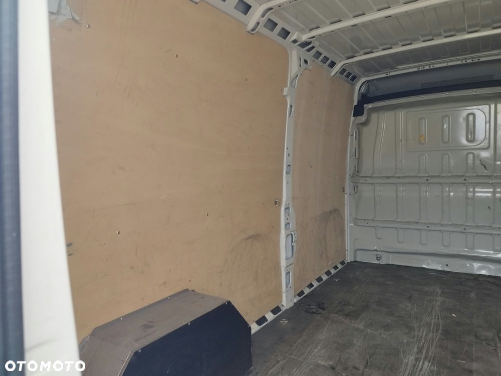 Peugeot Boxer L2H2 Plus - 18