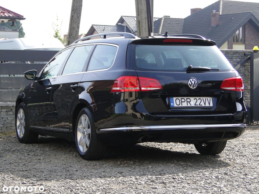 Volkswagen Passat 2.0 TDI Comfortline - 8