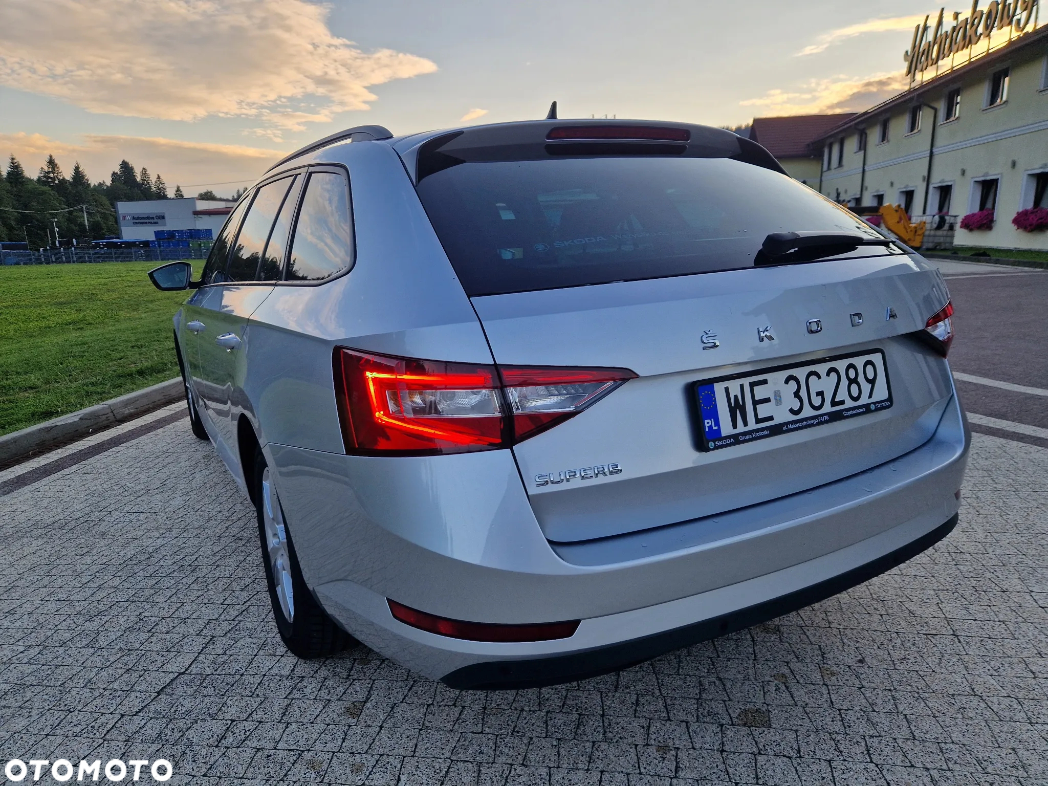 Skoda Superb 2.0 TDI SCR Ambition - 11