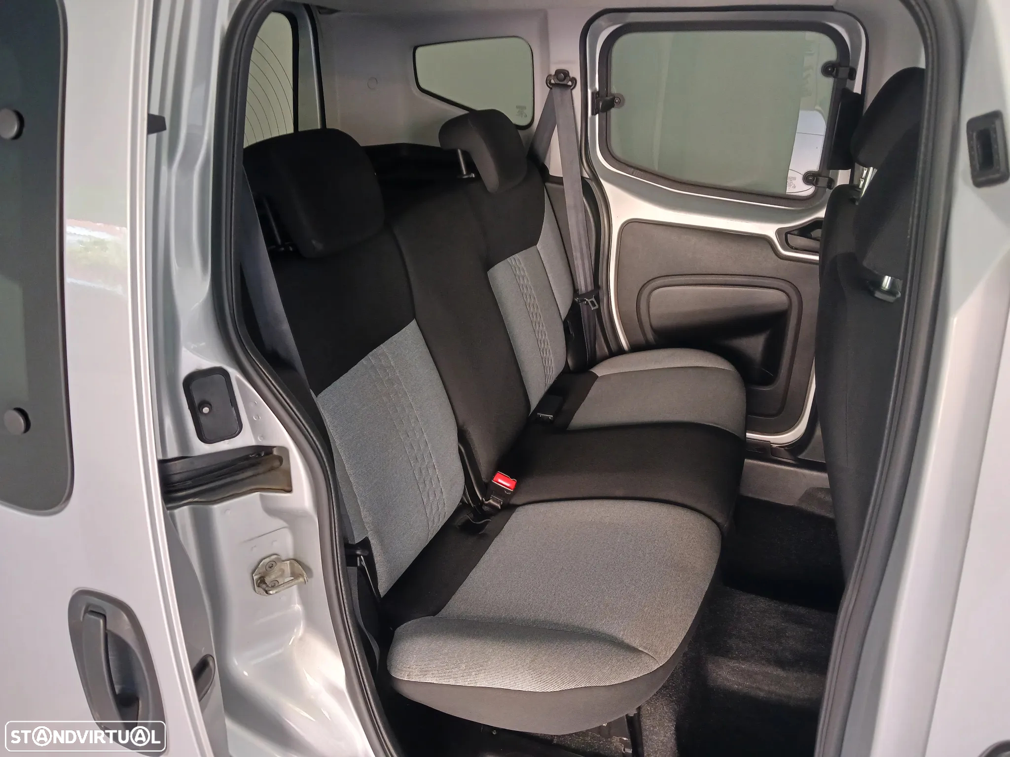 Fiat QUBO 1.3 M-Jet 4 Lug Iva Dedutivél - 24