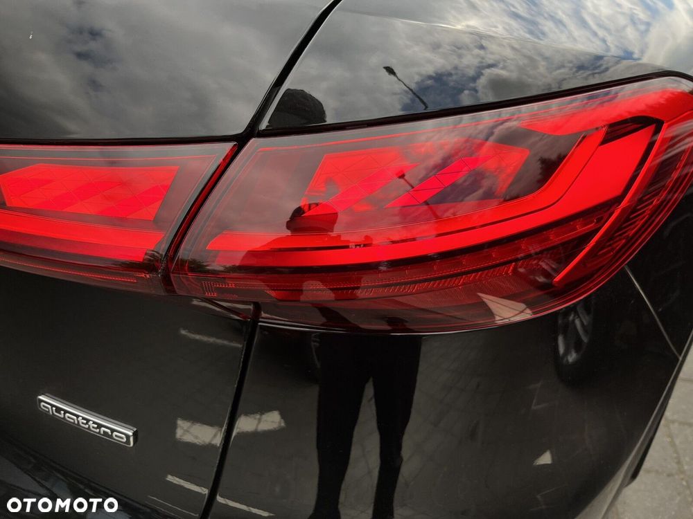 Audi Q5 Sportback - 12