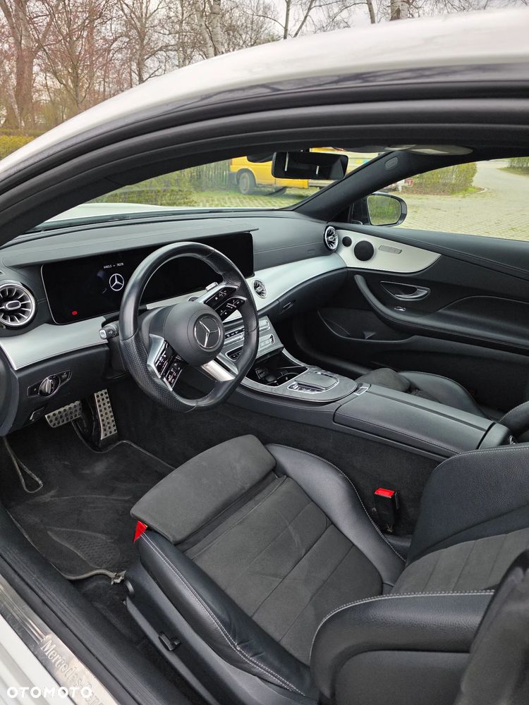 Mercedes-Benz Klasa E 220 d 4-Matic AMG - 9