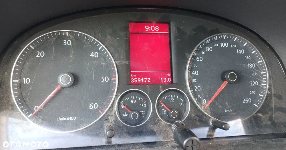 Volkswagen Touran - 6