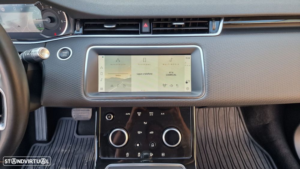 Land Rover Range Rover Evoque 1.5 P300e AWD Nolita Edition Auto - 23