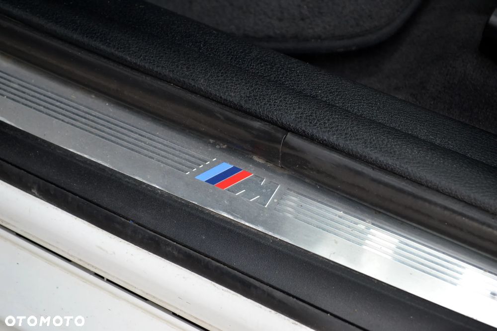 BMW X1 - 33