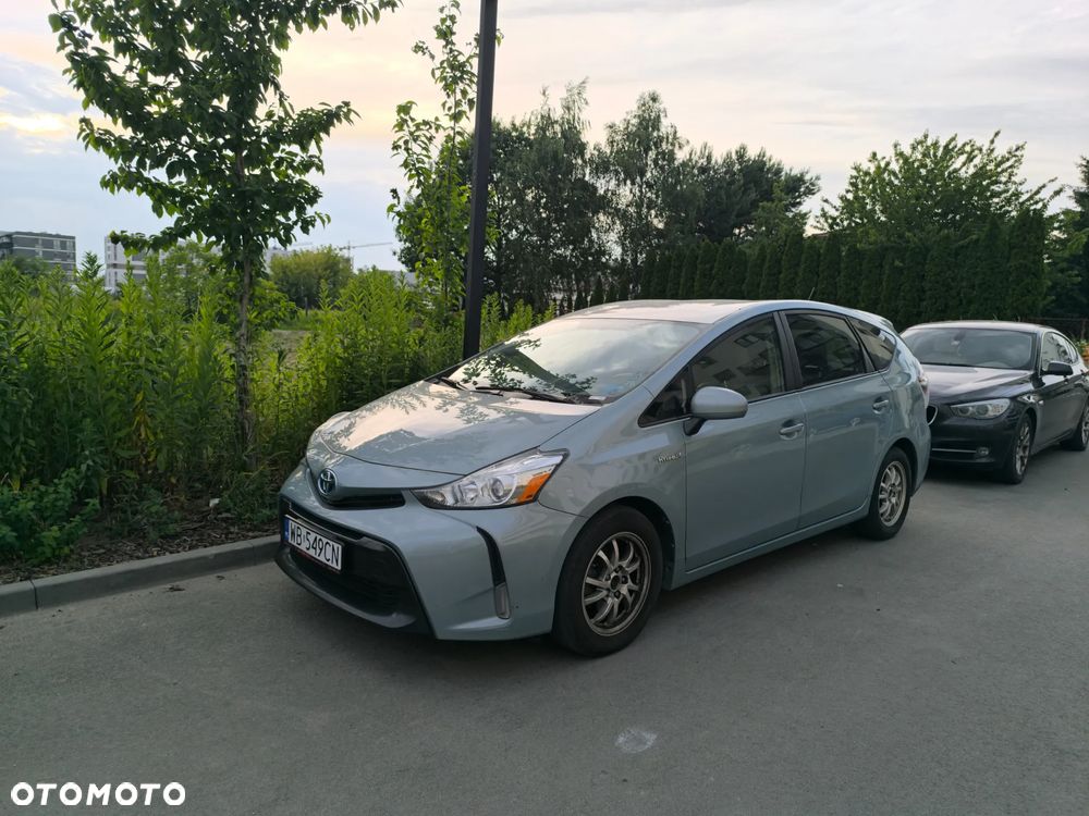 Toyota Prius 1.8 Hybrid Premium - 3