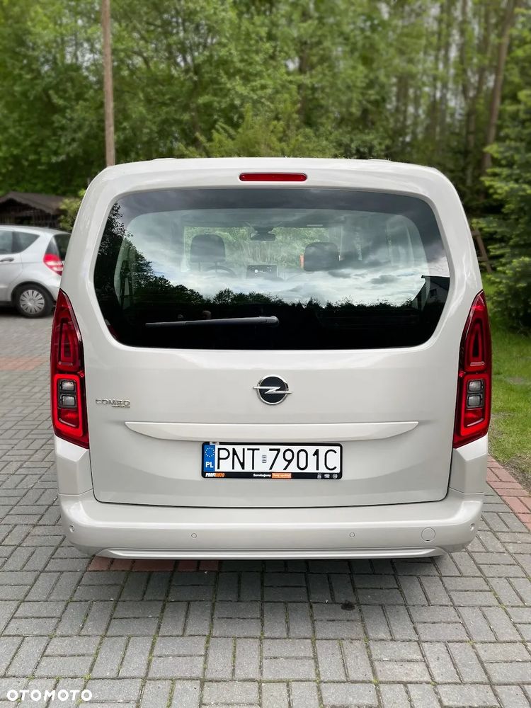 Opel Combo 1.2 Turbo Start/Stop Edition - 11
