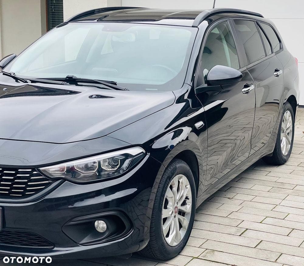 Fiat Tipo 1.4 T-Jet Lounge - 1