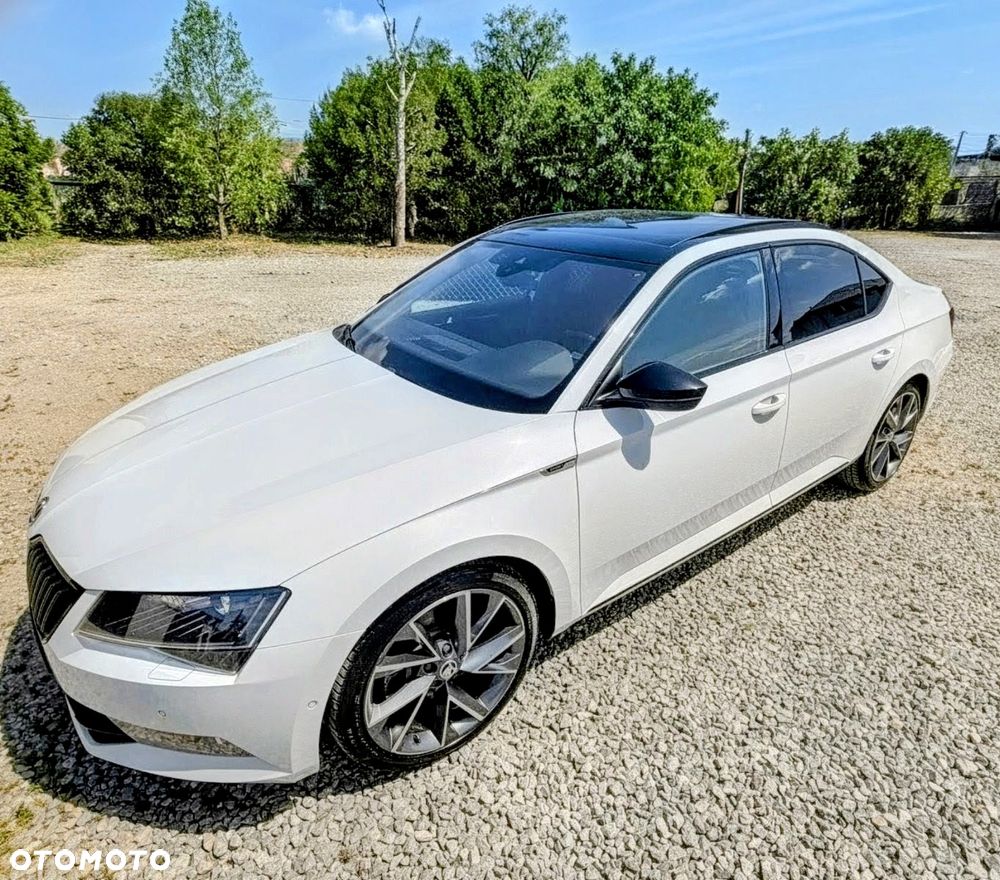 Skoda Superb 2.0 TSI 4x4 Sportline DSG - 1