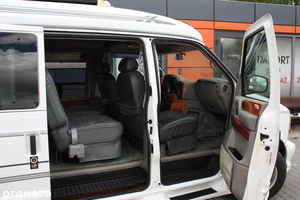 Chevrolet Astro 4.3i V6 - 32