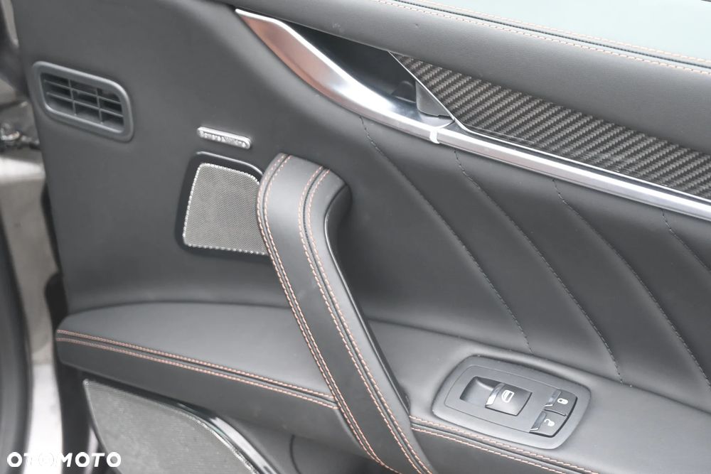 Maserati Ghibli S Q4 - 36