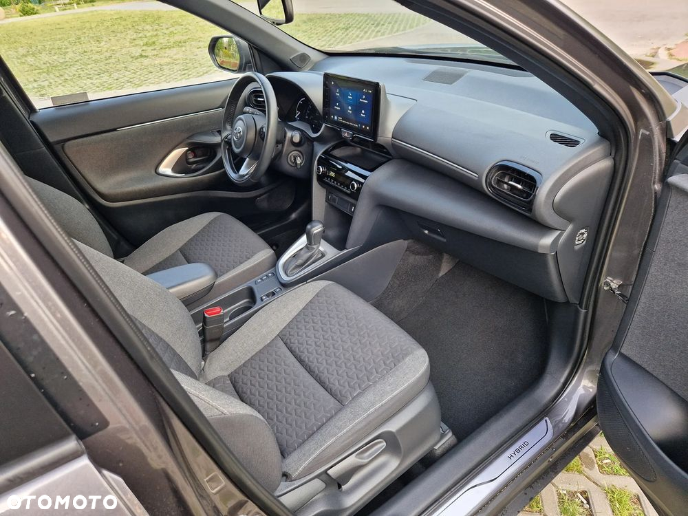 Toyota Yaris Cross Hybrid 1.5 Comfort - 17