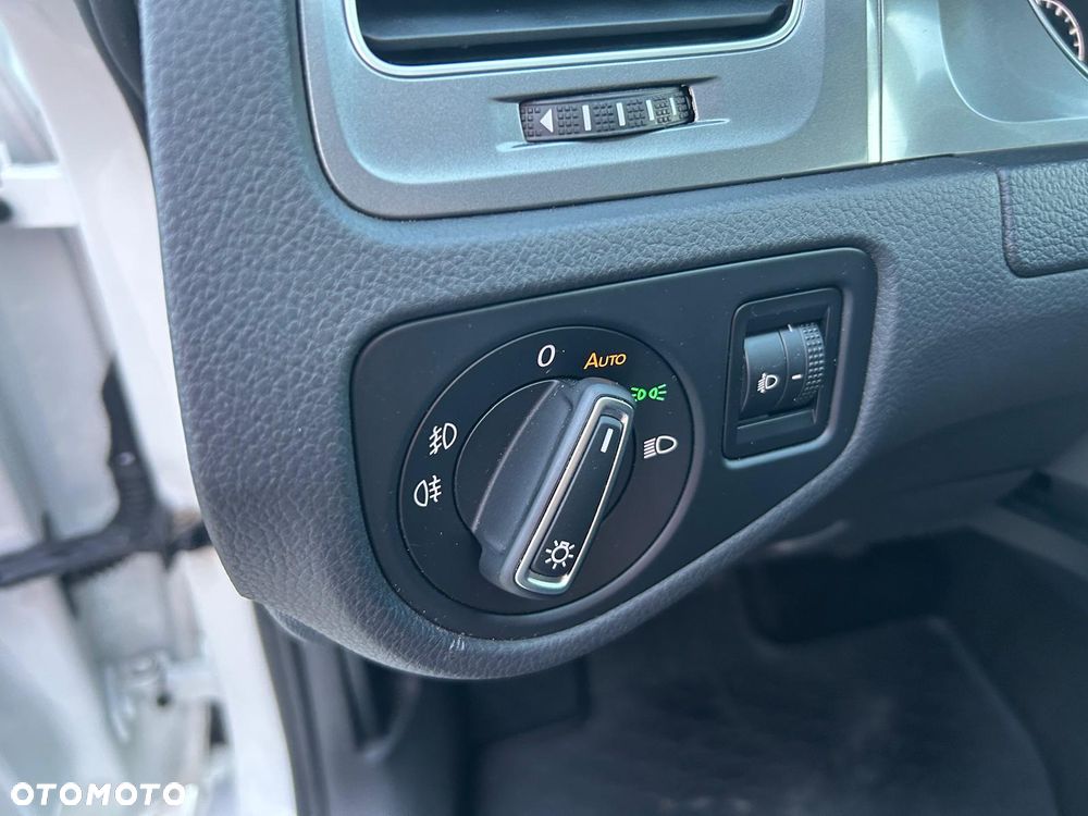 Volkswagen Golf 1.6 BlueTDI Trendline - 23