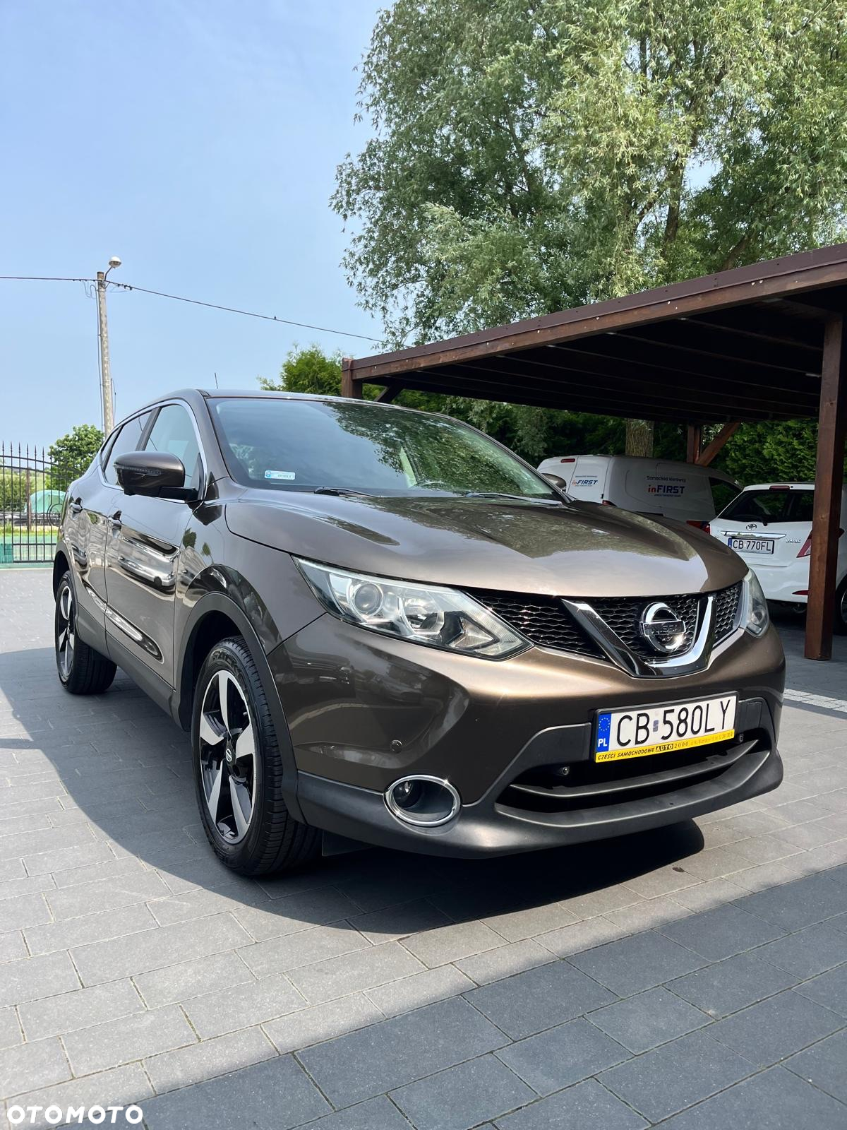 Nissan Qashqai 1.6 DIG-T N-Connecta - 4