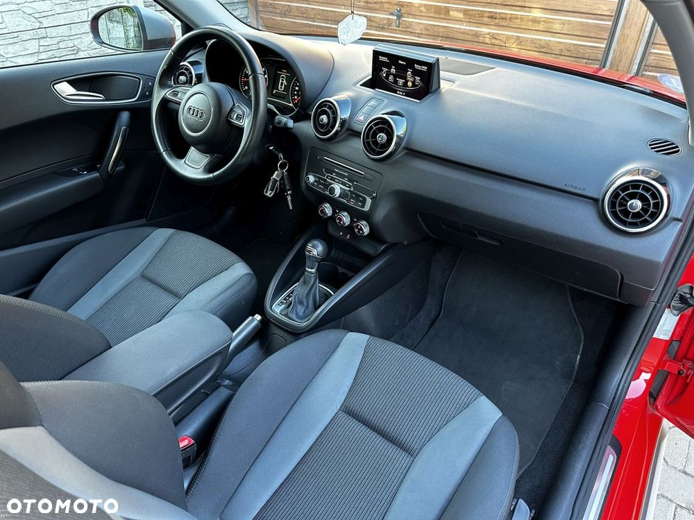 Audi A1 3-drzwiowe 1.0 TFSI ultra S tronic design - 22