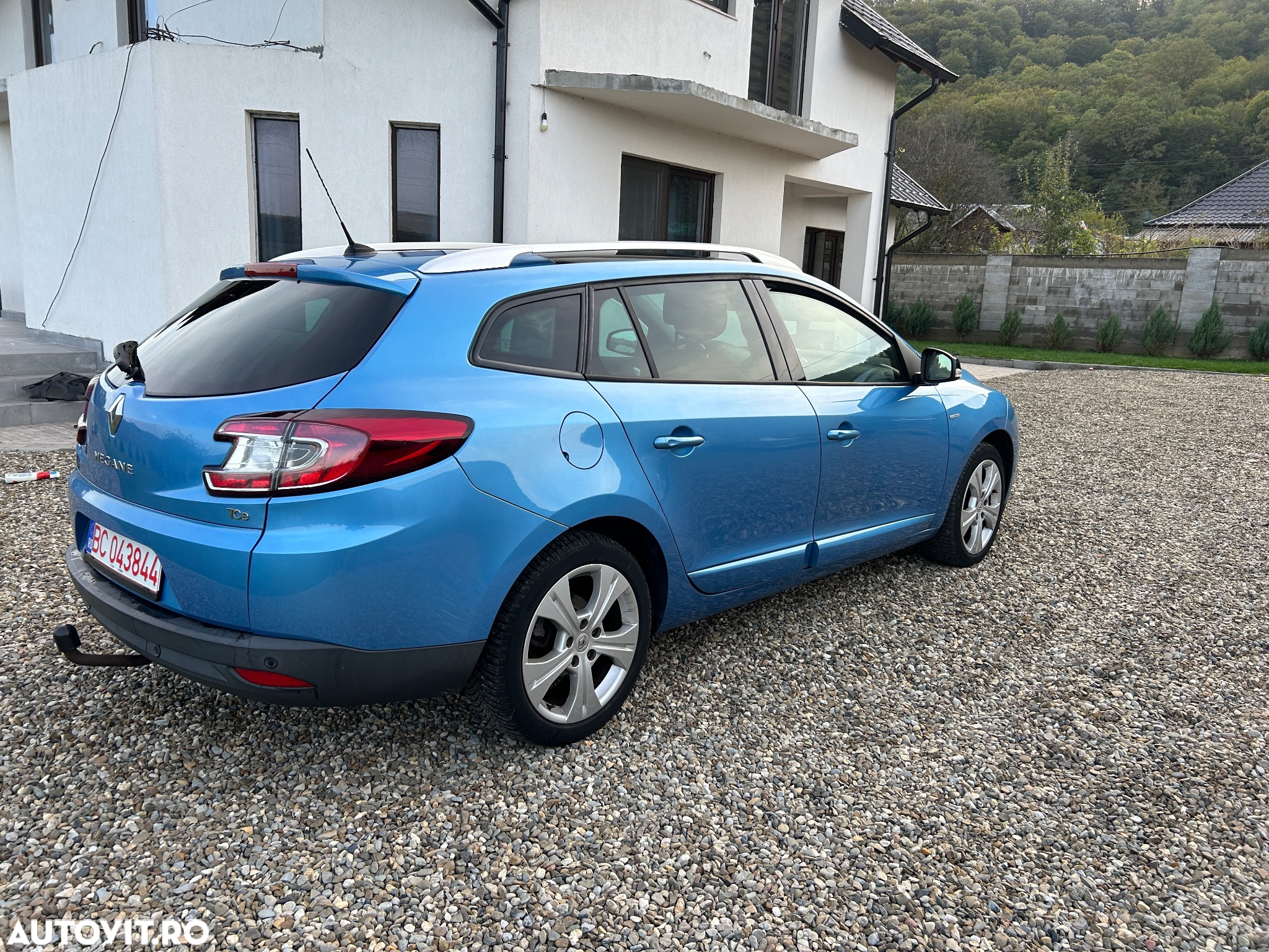 Renault Megane Grandtour ENERGY TCe 115 Start & Stop Bose Edition - 2