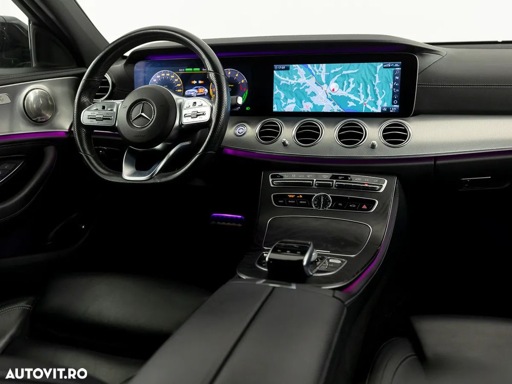 Mercedes-Benz E 300 de 9G-TRONIC AMG Line - 8