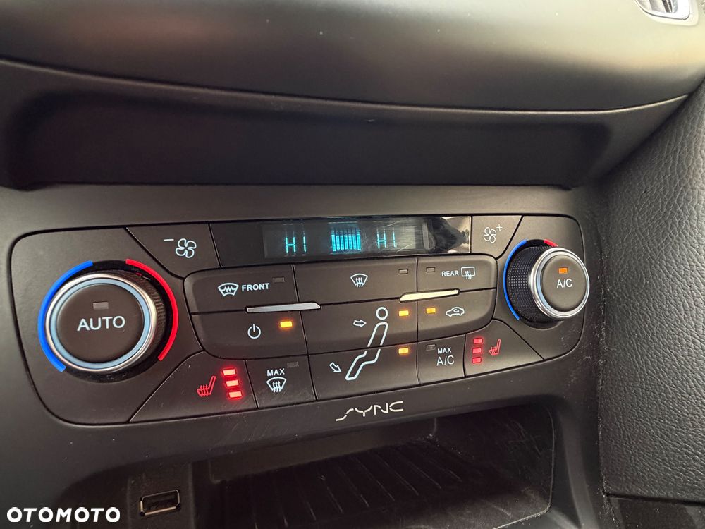 Ford Focus 1.6 TDCi Titanium - 7