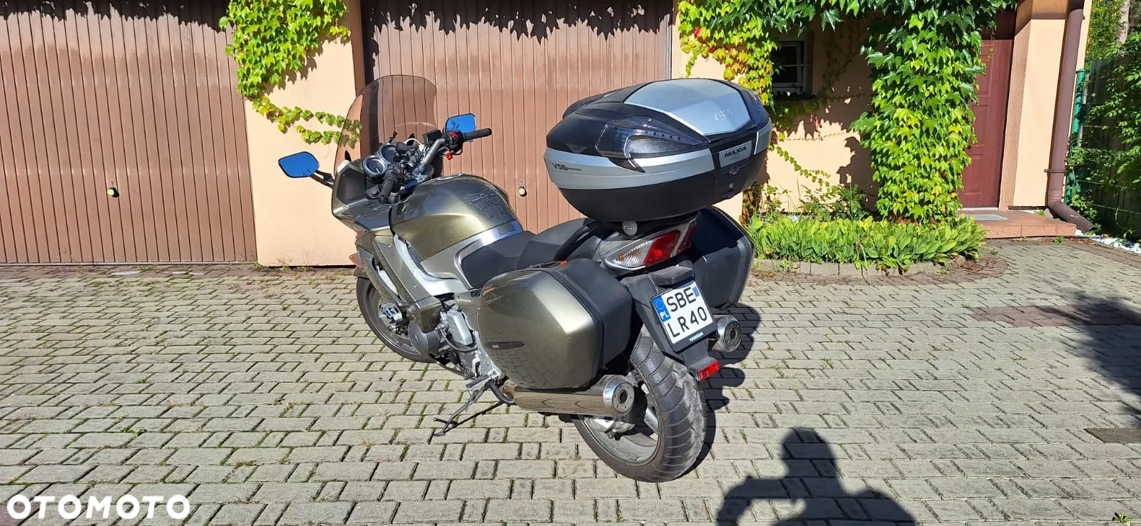 Yamaha FJR - 3