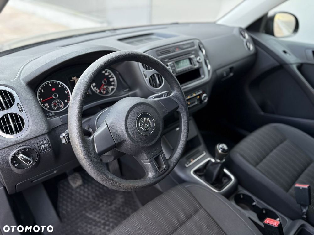Volkswagen Tiguan 2.0 TDI DPF BlueMotion Technology Exclusive - 12