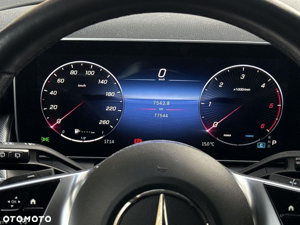 Mercedes-Benz GLC - 15