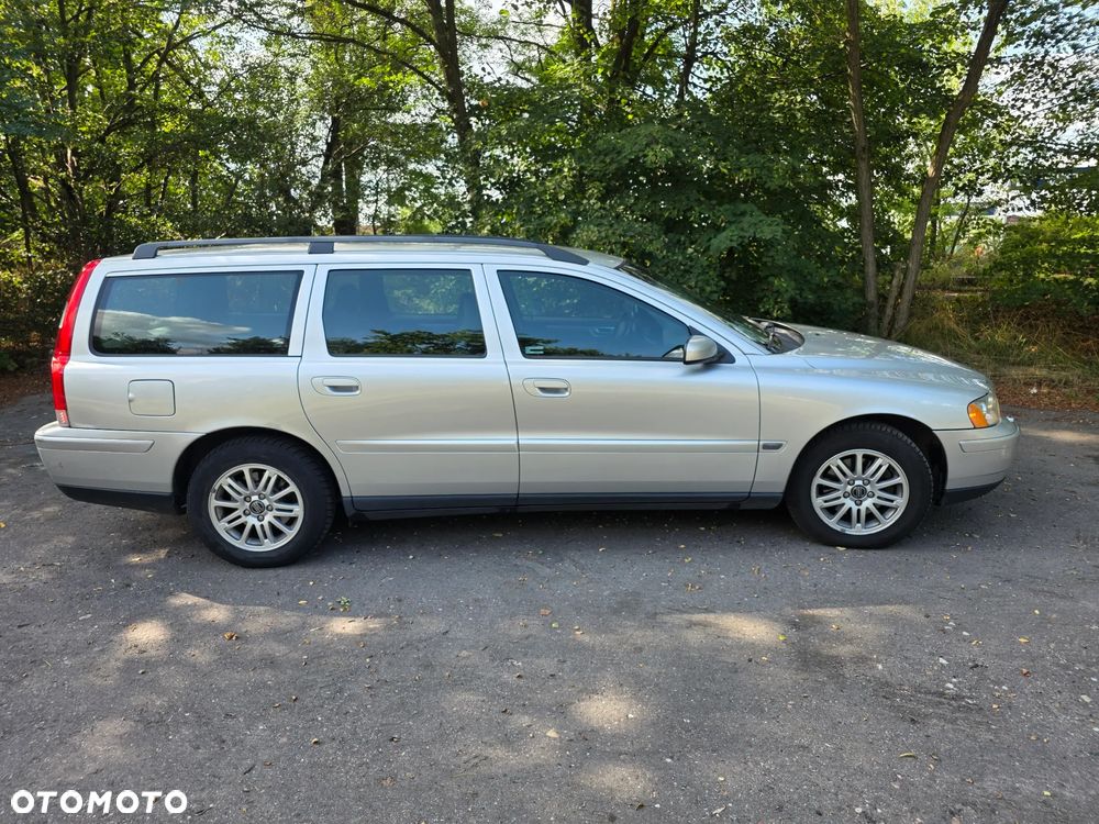 Volvo V70 2.4 Kinetic - 4