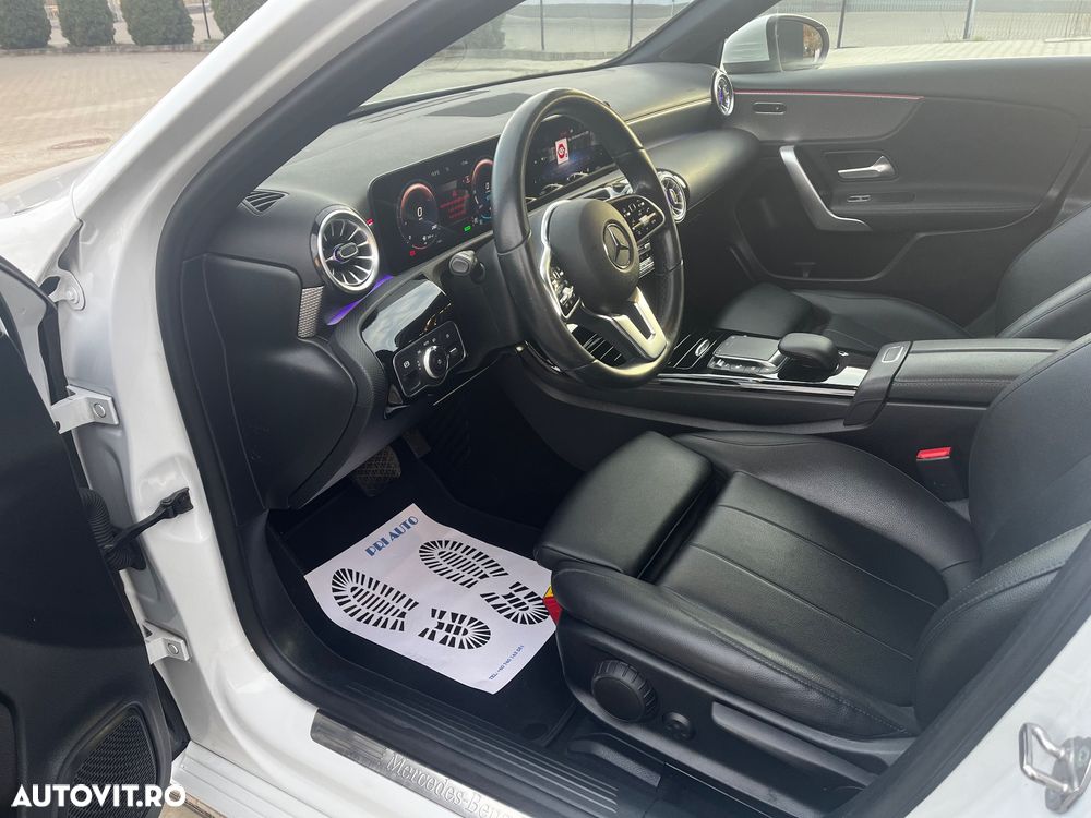 Mercedes-Benz A 250 e Sedan Aut. - 24