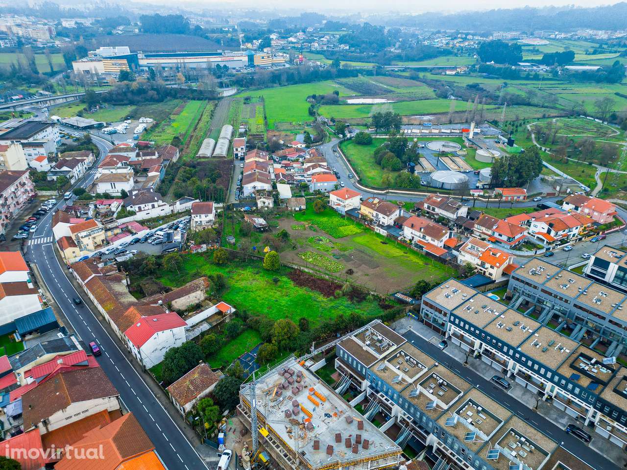 Terreno para Construção de Moradias - Grande imagem: 3/14