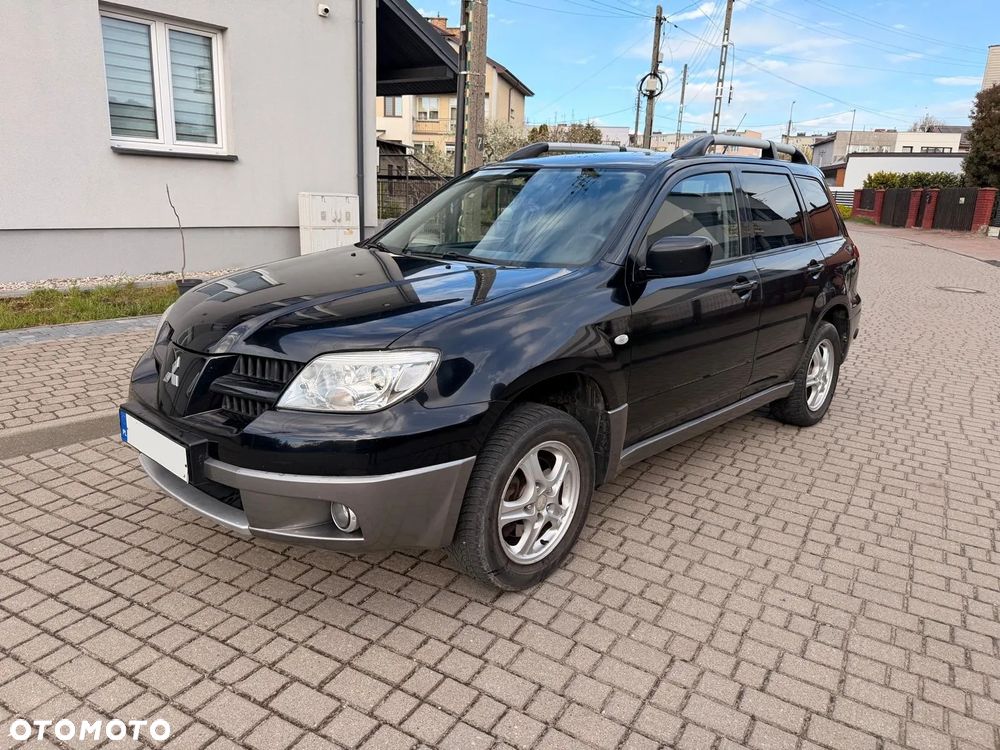 Mitsubishi Outlander 2.0 2WD Invite - 1